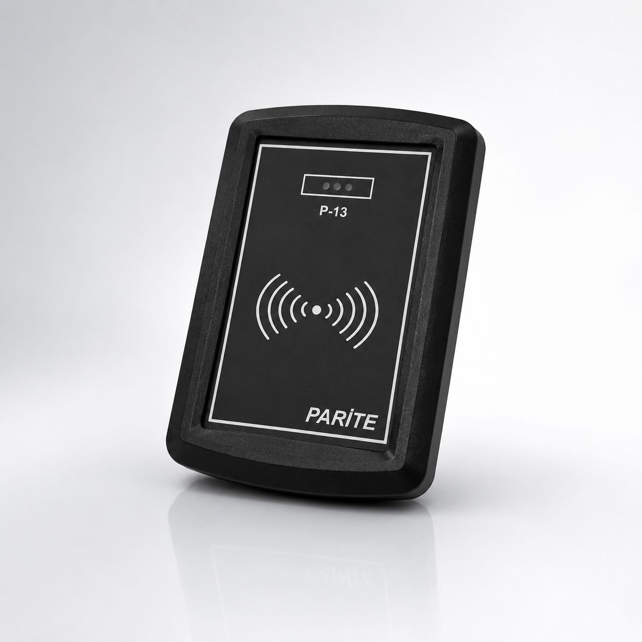 P-13 Parite P-13 USB 13,56 MHz şifreli Standalone Okuyucu